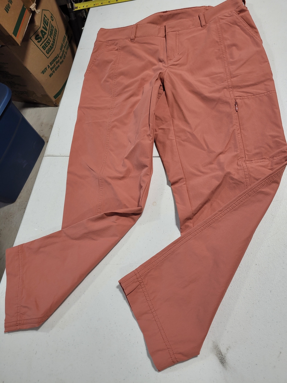 Kirkland Signature Women's Cargo Pants in Rusty Rose